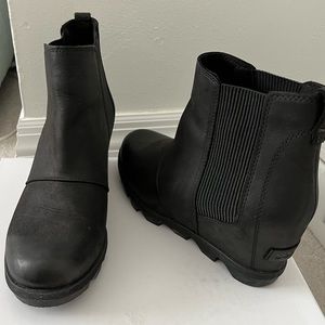 Sorel Joan of Arctic boots